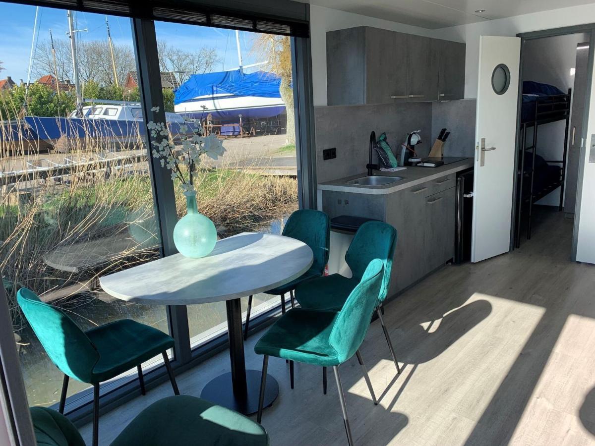 Waterfront Houseboat Near The Centre Hotel Monnickendam Exterior foto