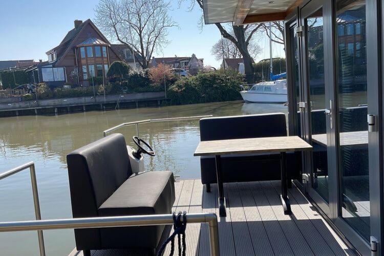 Waterfront Houseboat Near The Centre Hotel Monnickendam Exterior foto